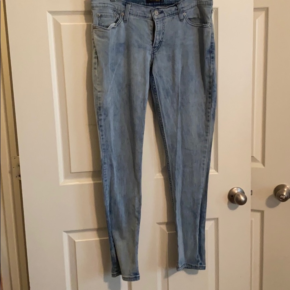 Wash Colored 525 Super Low Levi’s